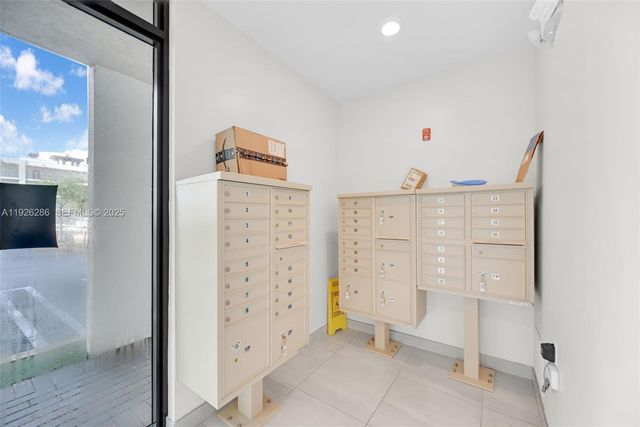 8301 NW 41st St B-102, Doral, FL 33166