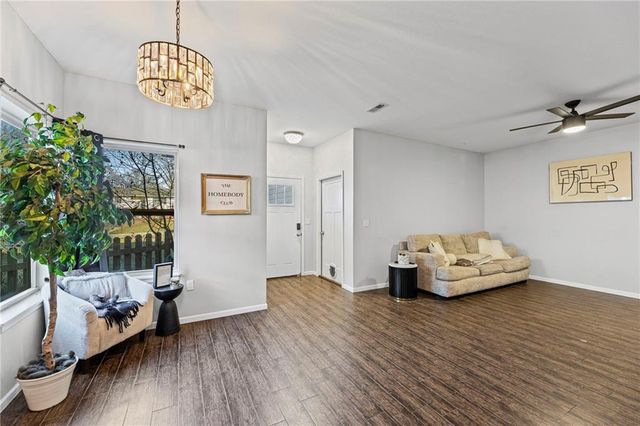 333 Florida Street, Lawrence, KS 66044