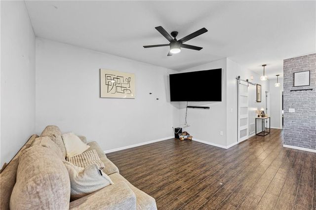 333 Florida Street, Lawrence, KS 66044