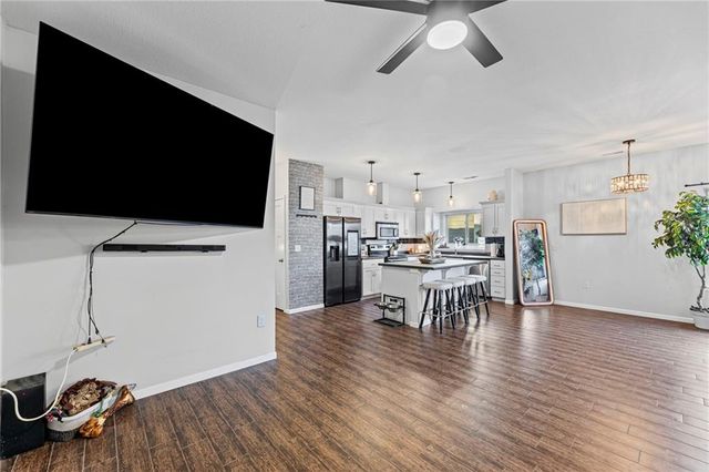 333 Florida Street, Lawrence, KS 66044