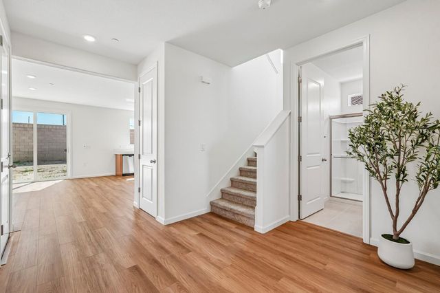 2460 Satin Leaf St, Lodi, CA 95242