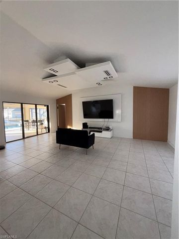 825 Anson AVE, Lehigh Acres, FL 33971