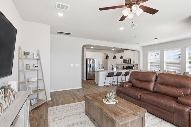 7738 Wrightwood Drive, Pasadena, TX 77505