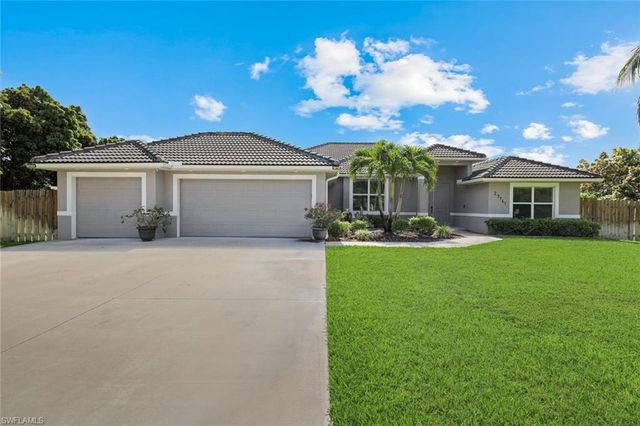 27741 Roslin PL, Bonita Springs, FL 34135