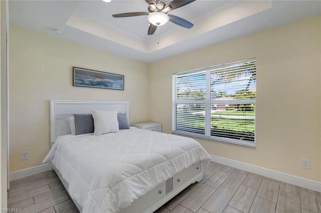 27741 Roslin PL, Bonita Springs, FL 34135