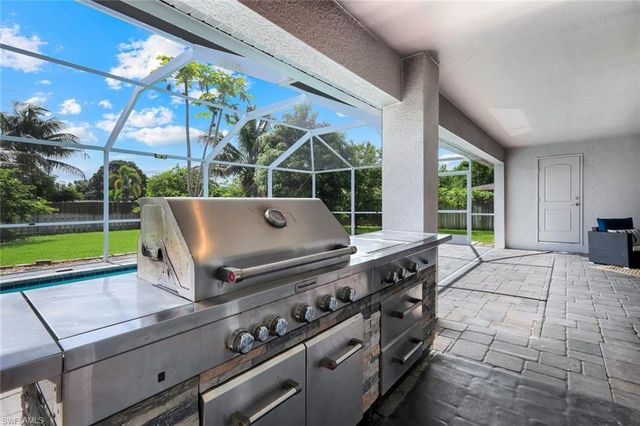 27741 Roslin PL, Bonita Springs, FL 34135