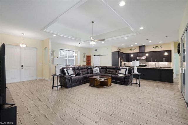 27741 Roslin PL, Bonita Springs, FL 34135