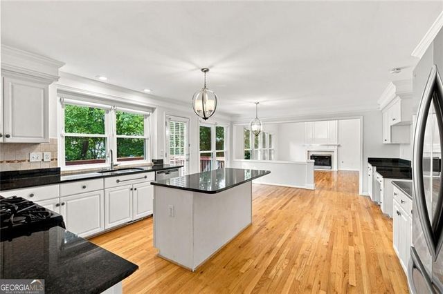 425 Fairford Lane, Duluth, GA 30097