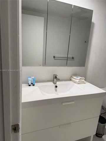 19370 Collins Ave 904, Sunny Isles Beach, FL 33160