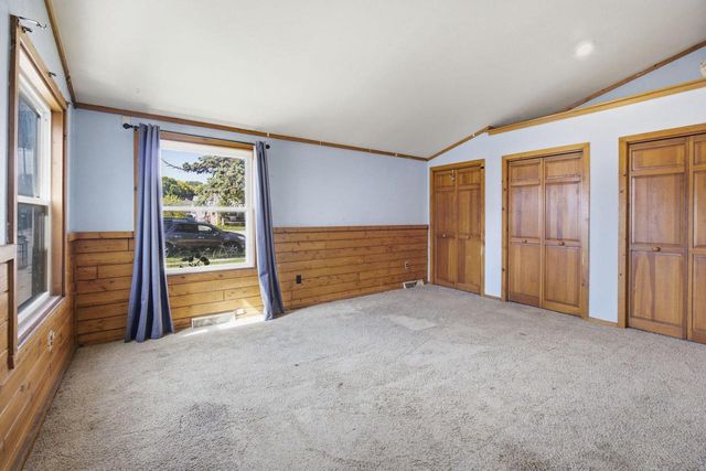 1336 S 92nd STREET, West Allis, WI 53214