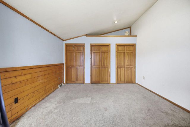 1336 S 92nd STREET, West Allis, WI 53214