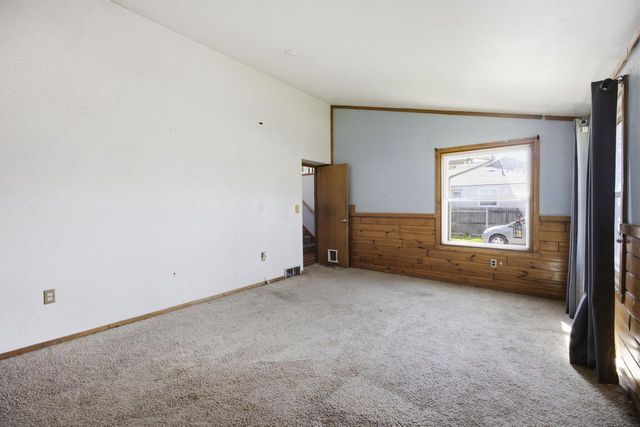 1336 S 92nd STREET, West Allis, WI 53214