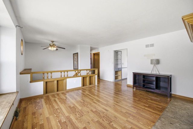 1336 S 92nd STREET, West Allis, WI 53214