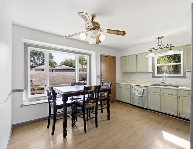 1336 S 92nd STREET, West Allis, WI 53214