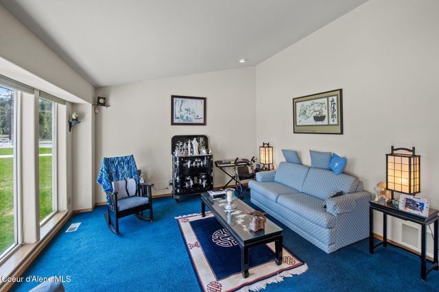 720 Stoneridge RD, Blanchard, ID 83804