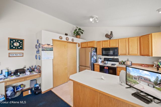 720 Stoneridge RD, Blanchard, ID 83804