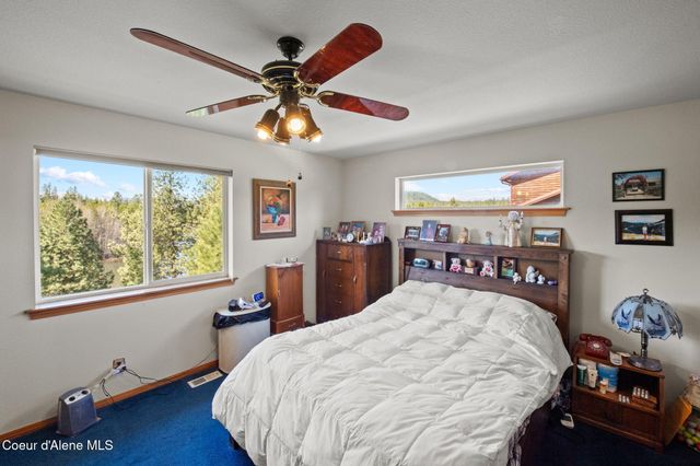 720 Stoneridge RD, Blanchard, ID 83804
