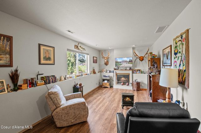 720 Stoneridge RD, Blanchard, ID 83804