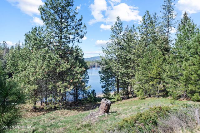 720 Stoneridge RD, Blanchard, ID 83804