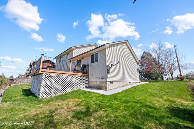 720 Stoneridge RD, Blanchard, ID 83804