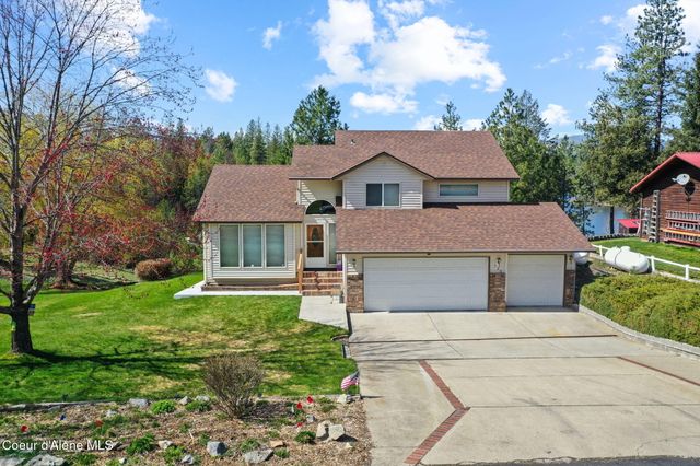 720 Stoneridge RD, Blanchard, ID 83804