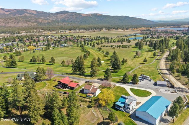 720 Stoneridge RD, Blanchard, ID 83804