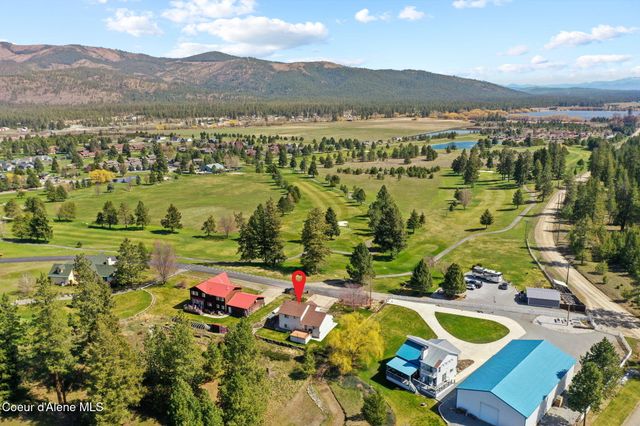 720 Stoneridge RD, Blanchard, ID 83804