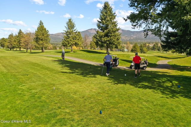 720 Stoneridge RD, Blanchard, ID 83804
