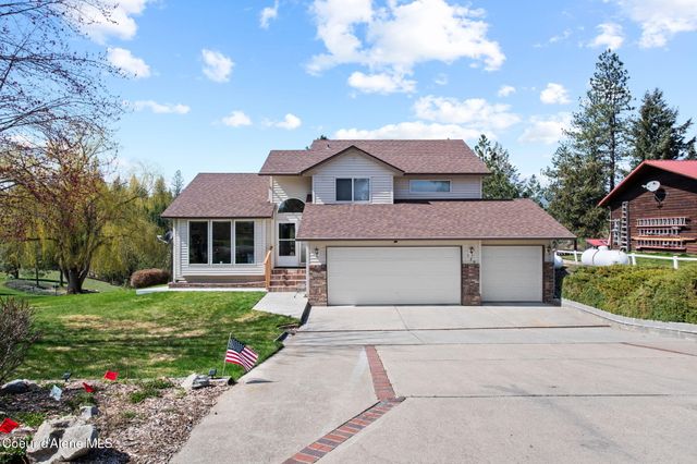 720 Stoneridge RD, Blanchard, ID 83804