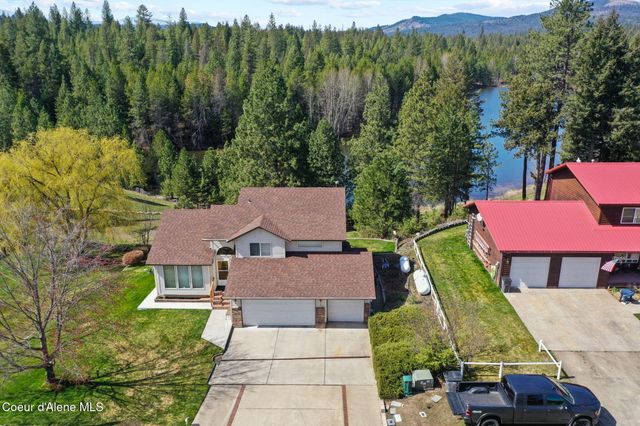 720 Stoneridge RD, Blanchard, ID 83804