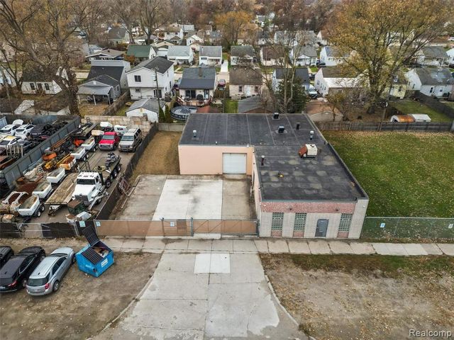 23409 Dequindre Road, Hazel Park, MI 48030