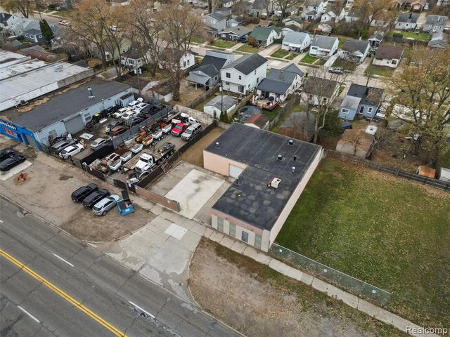 23409 Dequindre Road, Hazel Park, MI 48030