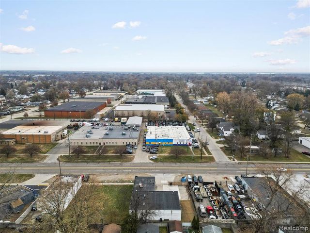 23409 Dequindre Road, Hazel Park, MI 48030