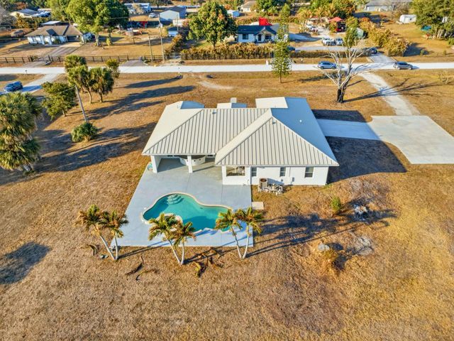 18852 43rd Road N, The Acreage, FL 33470