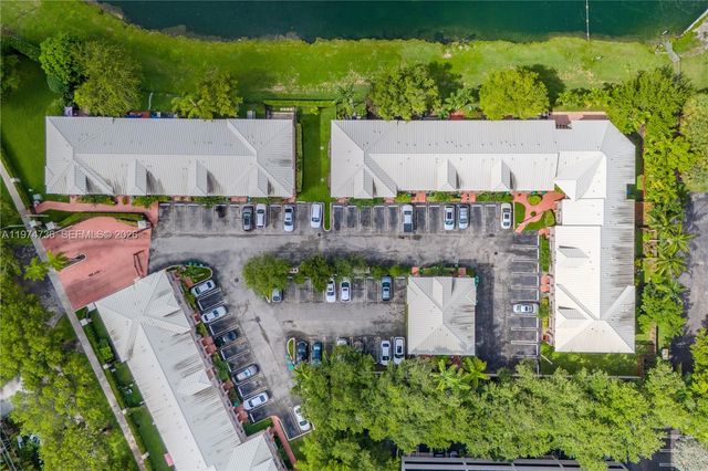 15750 SW 92nd Ave 20C, Palmetto Bay, FL 33157