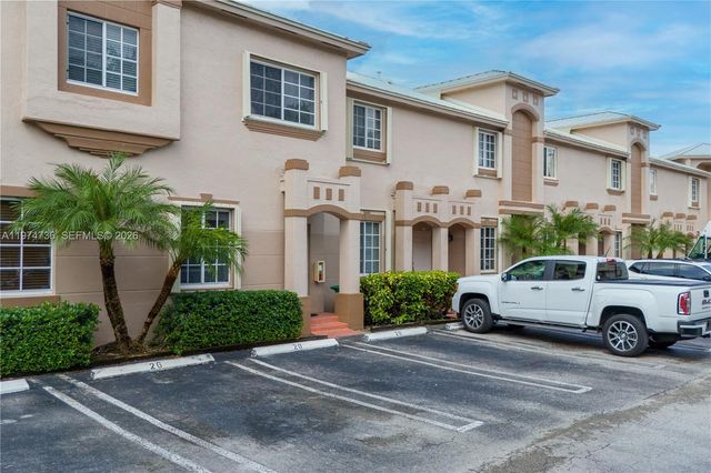 15750 SW 92nd Ave 20C, Palmetto Bay, FL 33157