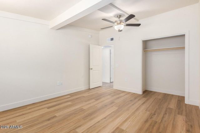 6049 W Laurie Lane Apt 5, Glendale, AZ 85302