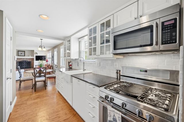 4290 Fox Hollow Drive, Cincinnati, OH 45241