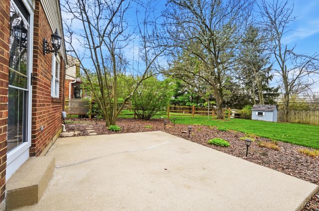 4290 Fox Hollow Drive, Cincinnati, OH 45241