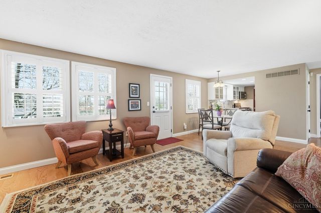 4290 Fox Hollow Drive, Cincinnati, OH 45241