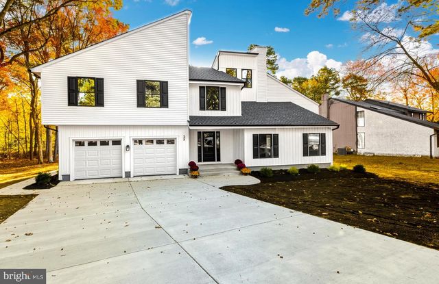 15 BRONWOOD DR, Voorhees, NJ 08043