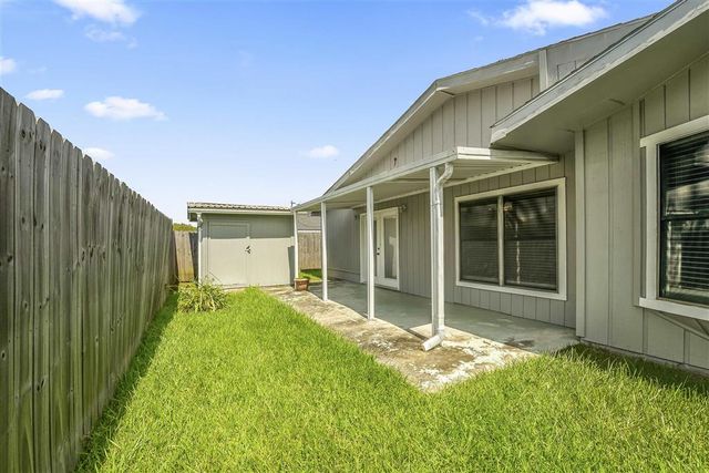 4024 Fourden Lane, Lake Charles, LA 70607