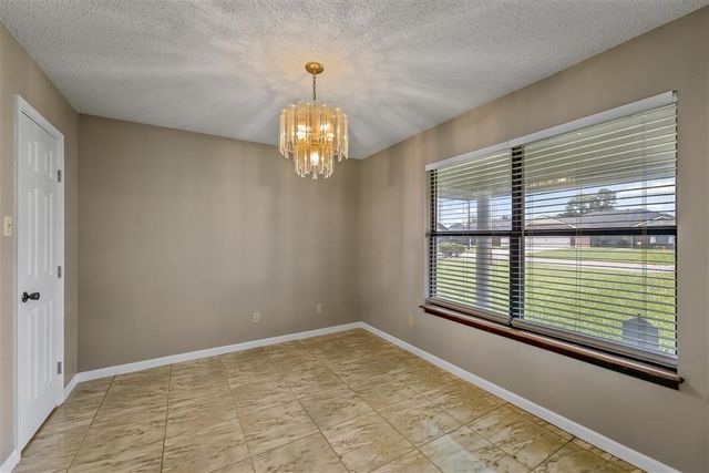 4024 Fourden Lane, Lake Charles, LA 70607
