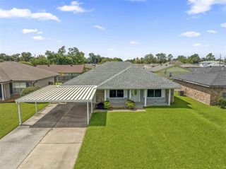 4024 Fourden Lane, Lake Charles, LA 70607