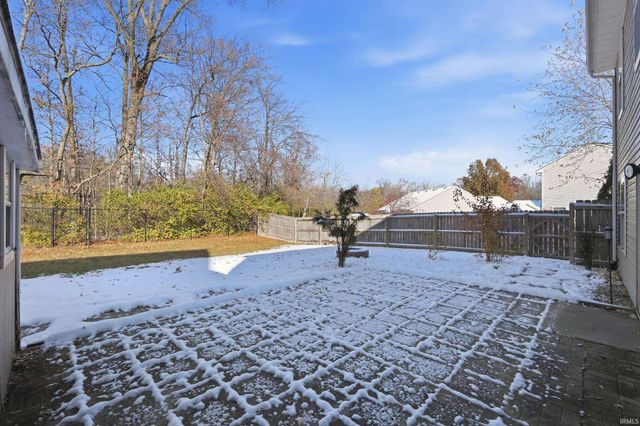 2823 Jacobs Creek Run, Fort Wayne, IN 46825