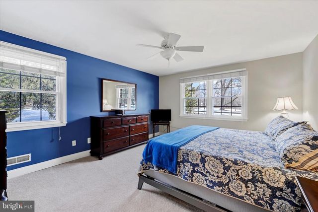 1 WINDEMERE PKWY, Phoenix, MD 21131