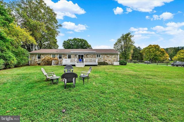 1 WINDEMERE PKWY, Phoenix, MD 21131