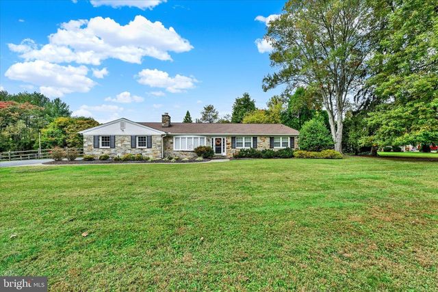 1 WINDEMERE PKWY, Phoenix, MD 21131