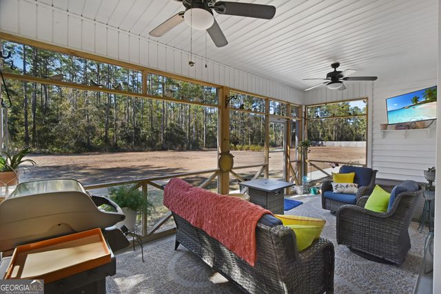 1021 Kyles Loop NE, Townsend, GA 31331