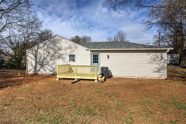 30 Grove Circle, Cartersville, GA 30120